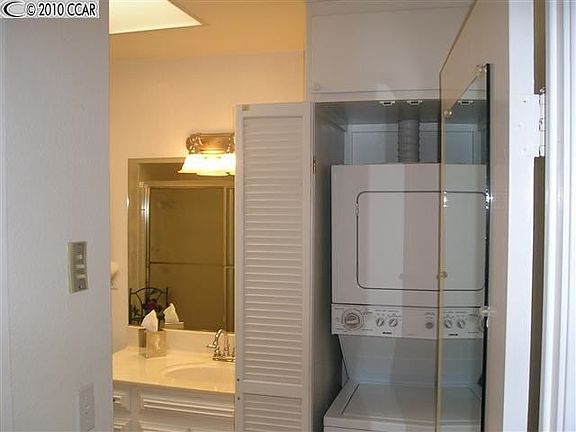 4th image of 1413 Ptarmigan Dr APT 7