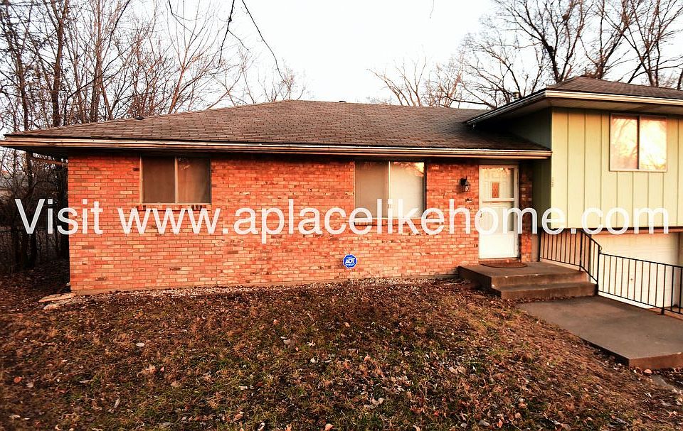 1st image of 1603 N 63rd Pl