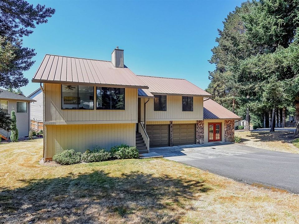 1st image of 4611 NE 127th Way