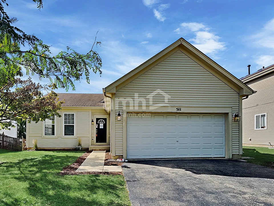 511 Savannah Ln