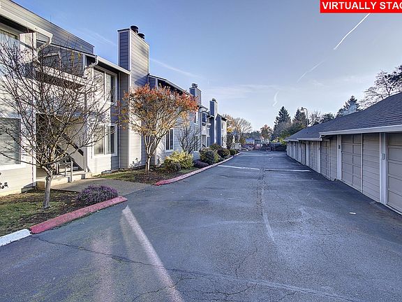 4th image of 5413 NE 34th St APT E