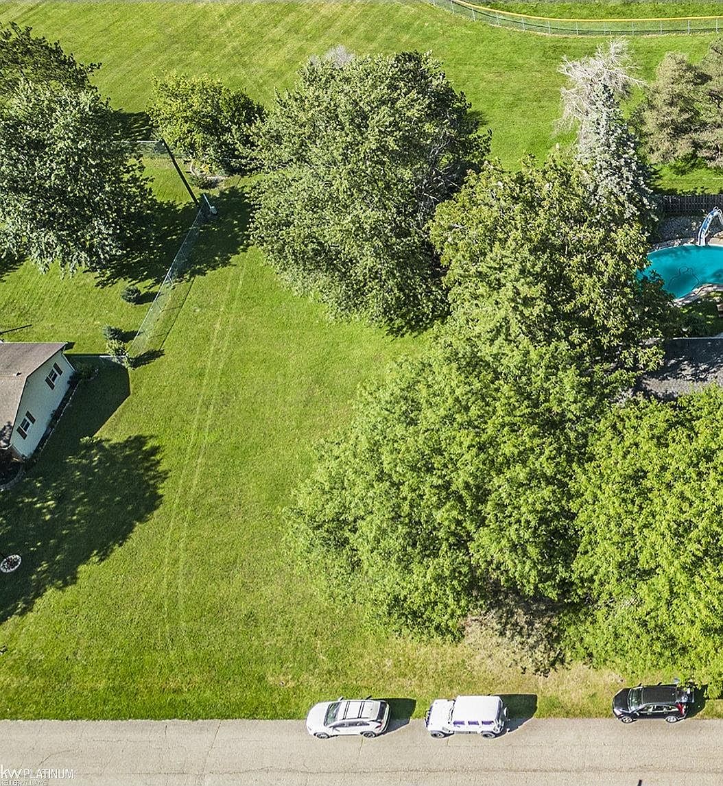 210 McColl Vacant Ave, Yale, MI 48097 Zillow