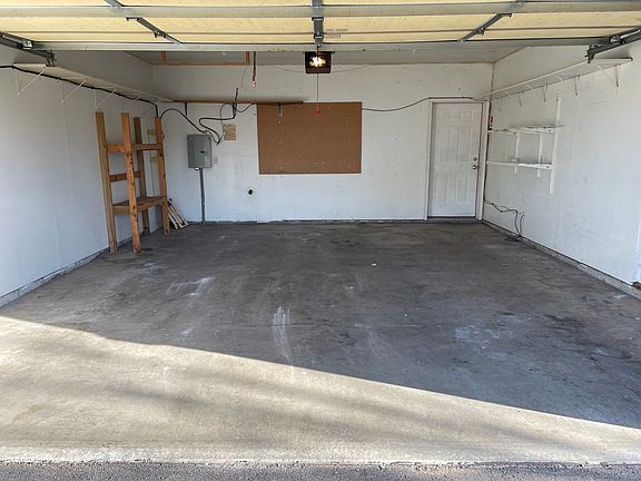 Large 2 car garage