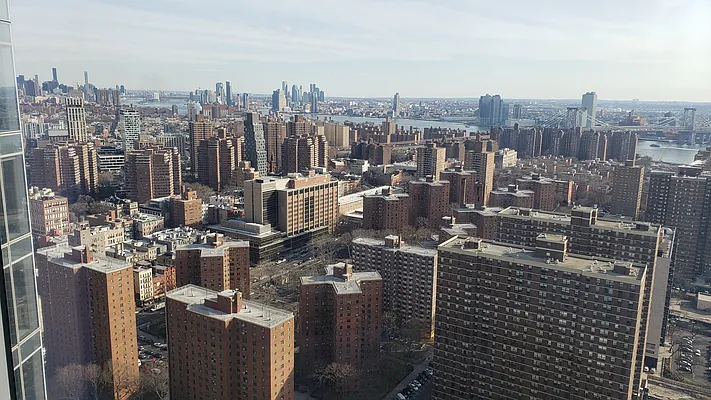 Rented by Level Group | media 4