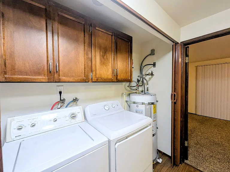 233 Dorn Ave #1 — Photo 9