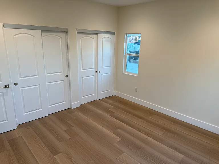 825 Bilton Way #B — Photo 21