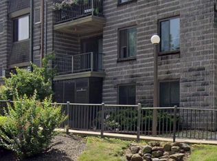 241 E Village Rd, Holland, PA 18966