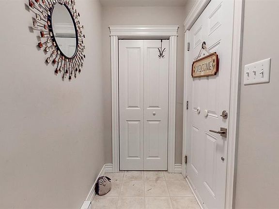 5th image of 420 Blackmarsh Road UNIT 3