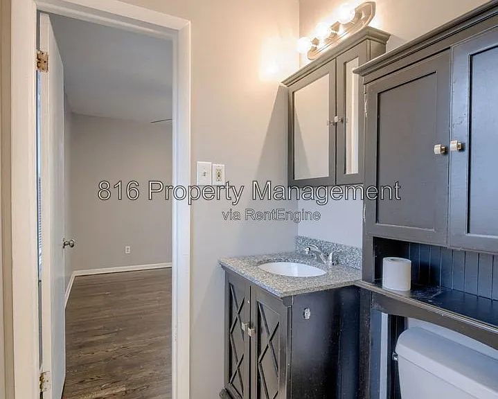 8710 Kentucky Ave — Photo 16