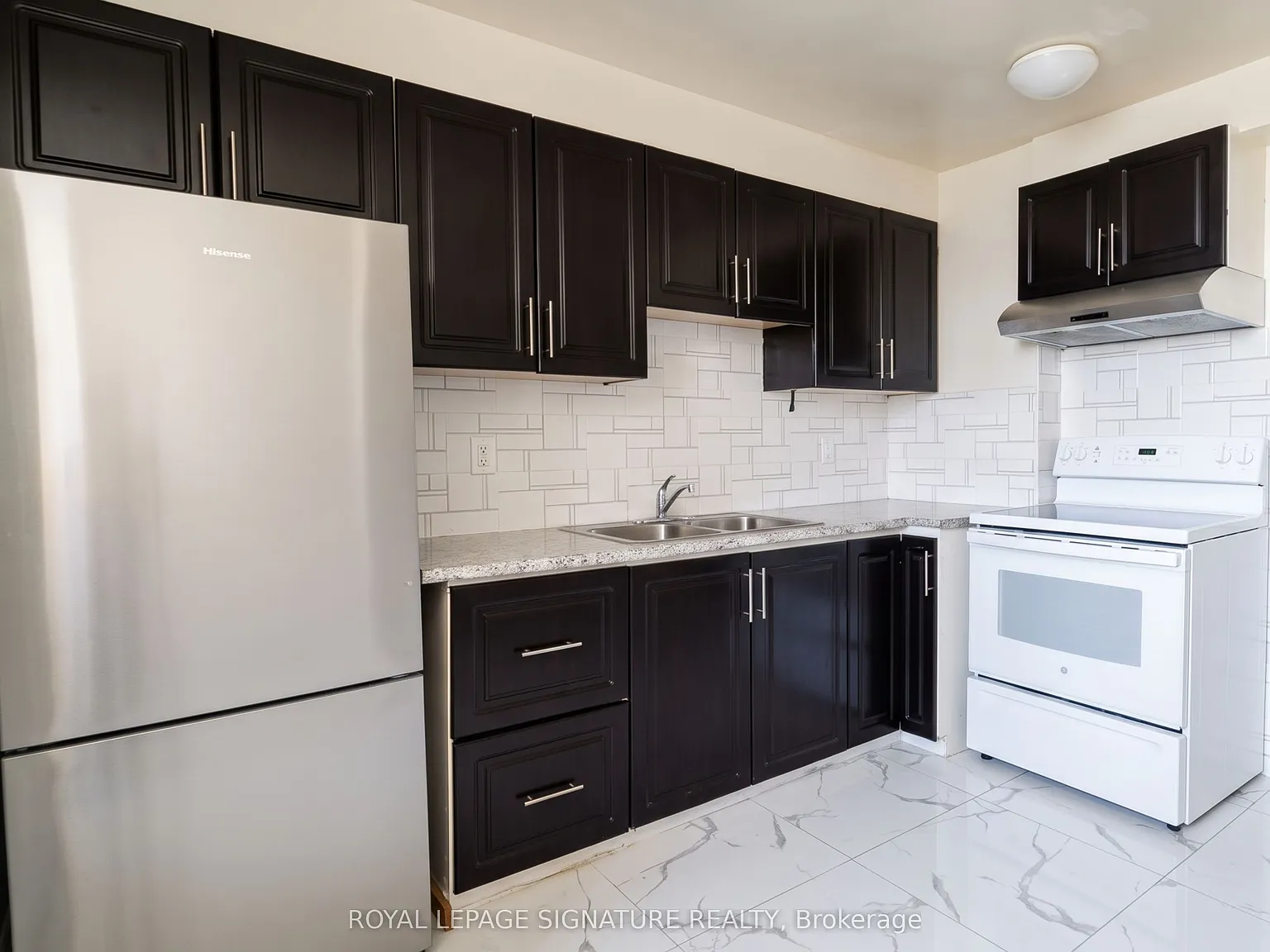 2 bed, $2,149 — Photo 4