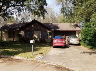 6460 Friartuck Ln, Beaumont, TX 77707