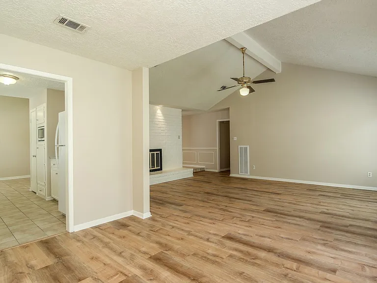 12002 Rocky Knoll Dr — Photo 11