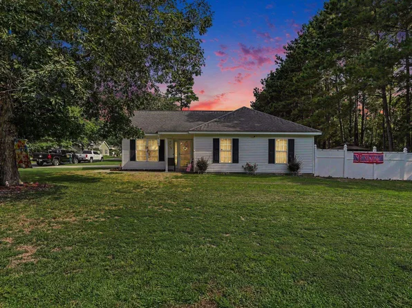 3002 Denine Dr., Conway, SC 29526