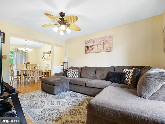 5th image of 14869 Lynhodge Ct