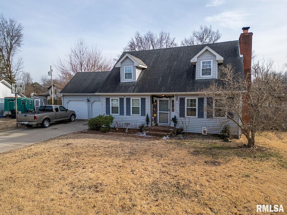 1st image of 813 Dogwood Ln