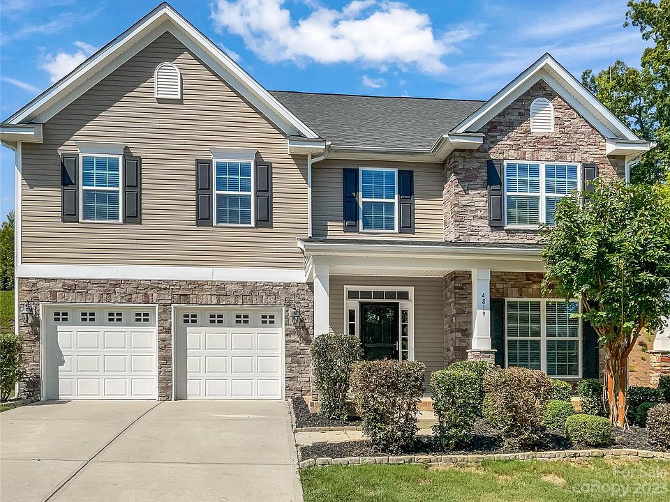 1st image of 4819 Samuel Pinckney Dr