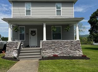 41 Liberty St, Smithfield, PA 15478