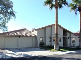 2125 Avalon Dr, Laughlin, NV 89029