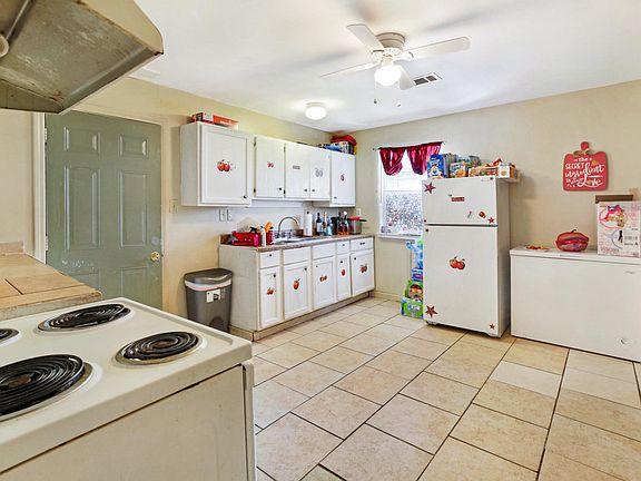 2nd image of 5094 Saint Ferdinand Dr