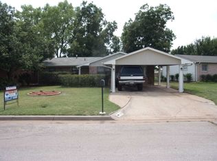 133 NE Fullerton St, Lawton, OK 73507