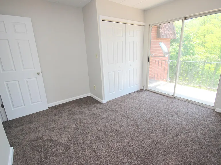 1BR With Balcony