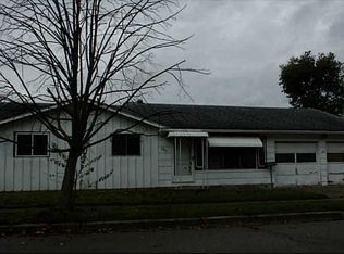 225 Miles Ave, Tipp City, OH 45371
