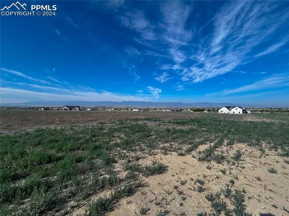 35 Top Rail Trl, Penrose, CO 81240