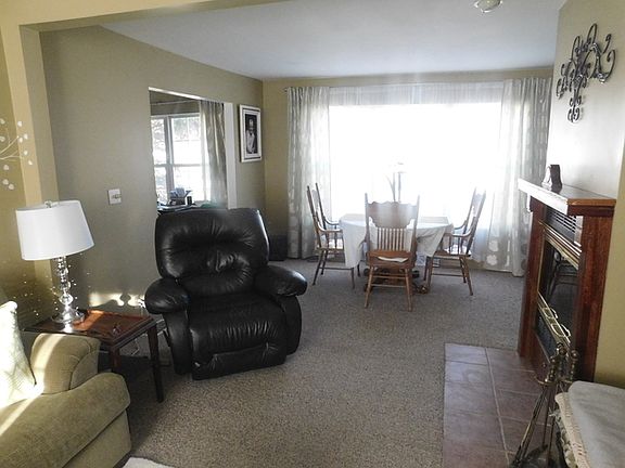 4th image of 26271 W Grapevine Ave