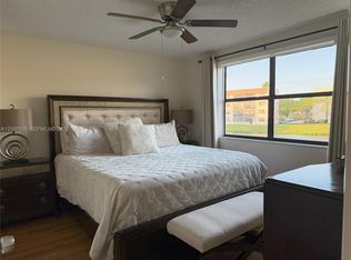 Sunrise Lakes Phase Iv, Sunrise, FL 33322
