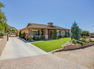 564 Draft Horse Pl, Norco, CA 92860