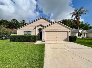 312 Turtle Dove Dr, Orange Park, FL 32073