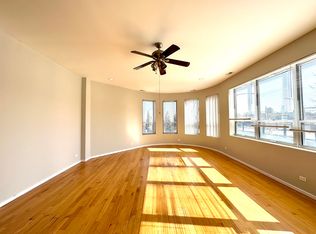 1800 N Milwaukee Ave APT 2S, Chicago, IL 60647