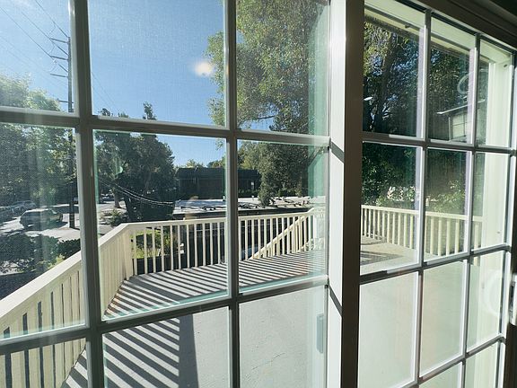 4th image of 1775 Alma St
