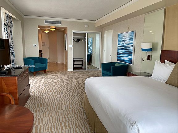 2nd image of 18001 Collins Ave #2912