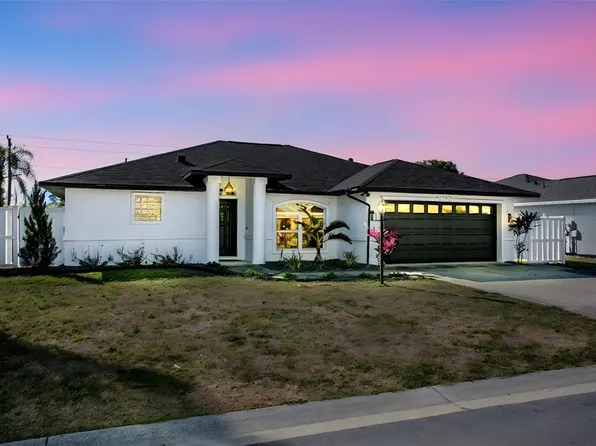 6647 68th St E, Bradenton, FL 34203
