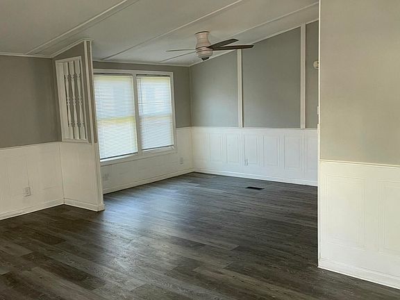 3rd image of 21 Forest Dr