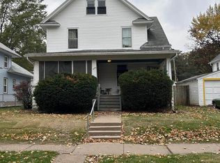 2224 Iowa St, Davenport, IA 52803