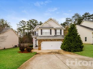 8132 Brookbend Dr, Douglasville, GA 30134