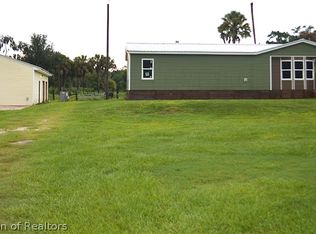 5168 Deer Run Dr, Zolfo Springs, FL 33890