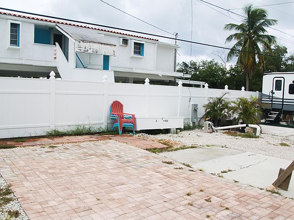3rd image of 6099 Overseas Hwy Lot 89E