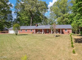 2 Sherwood Pl, Humboldt, TN 38343