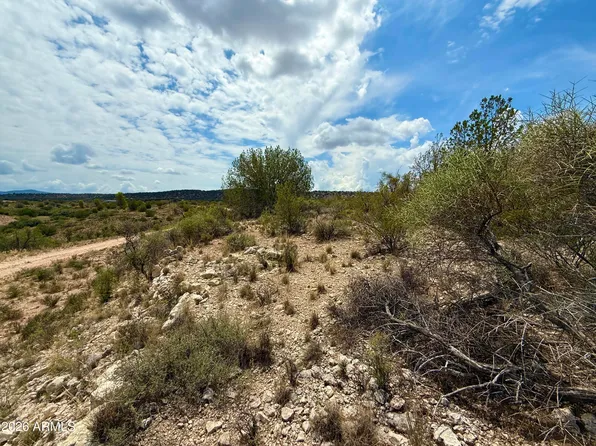 3615 N MARCOS DE NIZA Trail #240, Rimrock, AZ 86335