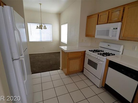 2nd image of 8501 W University Ave Unit 2115