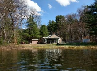 18 Paul St, Palmer, MA 01069