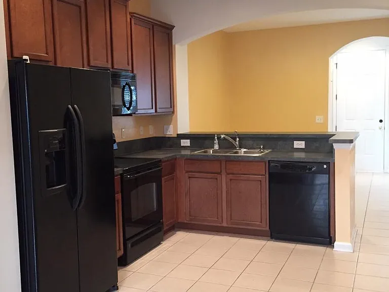 13001 Surfside Dr — Photo 4