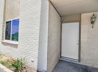 5200 Carousel Dr #1, El Paso, TX 79912