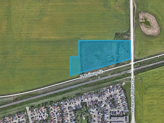 2nd image of 600 Prince of Wales DRIVE
