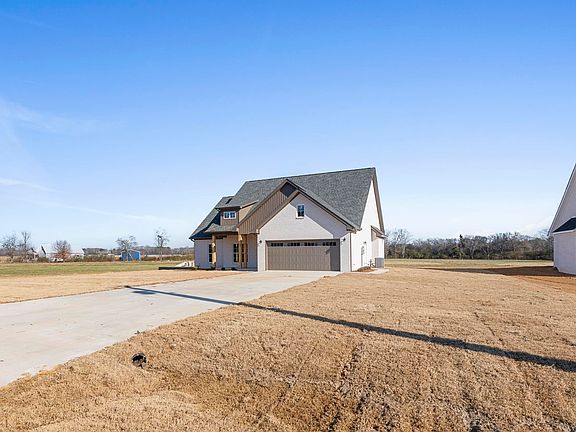 2nd image of 237 County Road 144