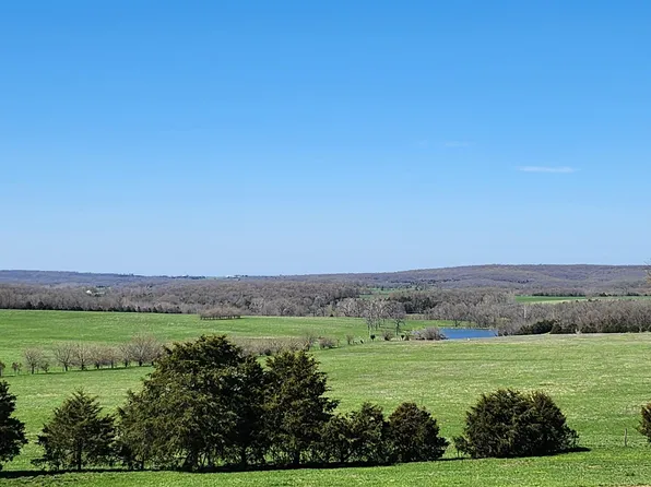 000 E 380th Road, Bolivar, MO 65613