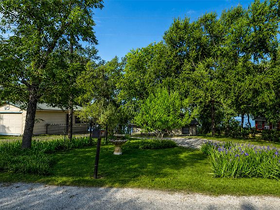 5th image of 1009 Mesquite Point